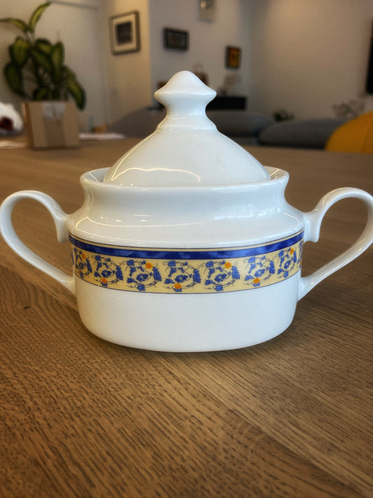 Bougie porcelaine à frise bleue